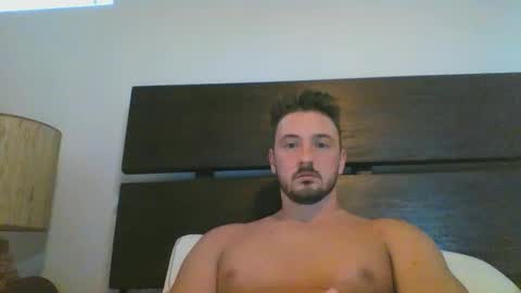 Snapshot of skinnyguylongdick1 chatting on February 2, 12:30 am skinnyguylongdick1 online show from February 2, 12:30 am