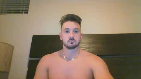 Snapshot of skinnyguylongdick1 chatting on February 11, 1:52 am skinnyguylongdick1 online show from February 11, 1:52 am