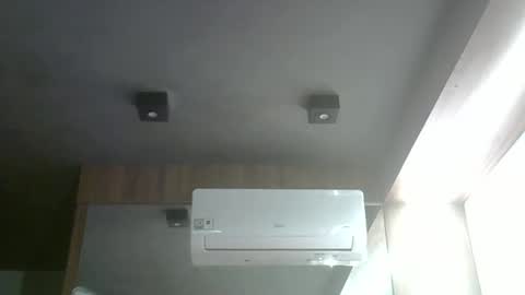 Snapshot of skinnykittencam chatting on May 10, 6:57 pm skinnykittencam online show from May 10, 6:57 pm