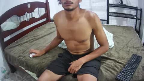 Skinny Latin Man online show from September 20, 2:56 am