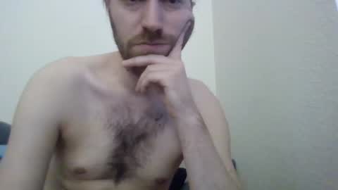 Snapshot of skinnytomdickinson chatting on February 28, 8:20 am skinnytomdickinson online show from February 28, 8:20 am