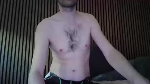 Snapshot of skinnytomdickinson chatting on May 4, 5:58 am skinnytomdickinson online show from May 4, 5:58 am