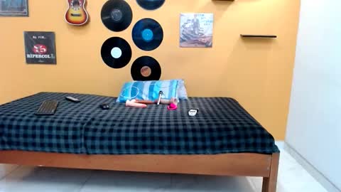 VERUS online show from February 9, 7:07 pm