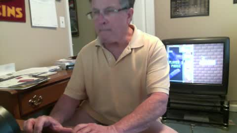 Snapshot of skn1960e chatting on June 29, 3:12 pm skn1960e online show from June 29, 3:12 pm