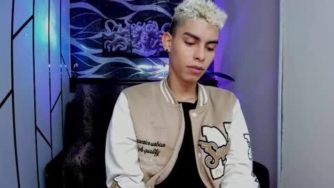 Daniel online show from January 18, 3:54 am