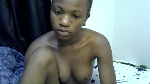 Snapshot of sky_shanie chatting on January 13, 6:08 am sky_shanie online show from January 13, 6:08 am