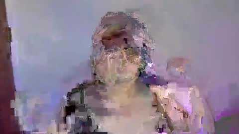 Snapshot of sky_uxxx chatting on May 19, 9:15 am sky_uxxx online show from May 19, 9:15 am