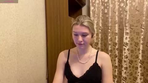 skyedavis online show from January 9, 8:10 pm