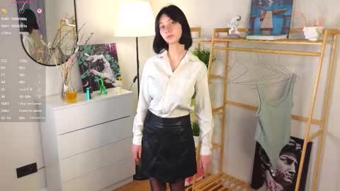 Snapshot of skyemcguire chatting on October 9, 6:33 am Melissa online show from October 9, 6:33 am