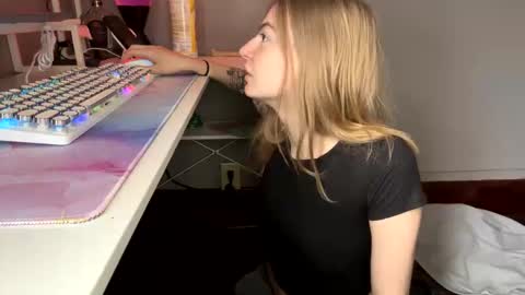 Sky  online show from November 27, 6:54 pm