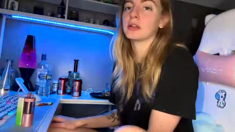 Sky  online show from December 2, 4:29 am