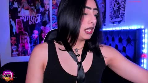 blue online show from February 22, 12:56 am