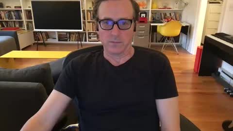 Skyline3371 online show from October 20, 2:39 pm