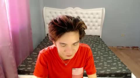 skyler online show from April 7, 4:35 am