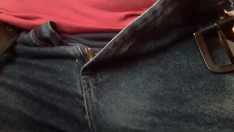 Snapshot of skypylot chatting on January 12, 4:18 pm ResqPylot2 online show from January 12, 4:18 pm