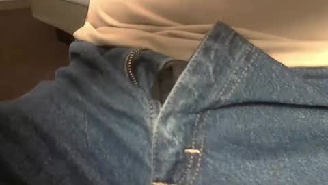 Snapshot of skypylot chatting on January 28, 1:49 pm ResqPylot2 online show from January 28, 1:49 pm