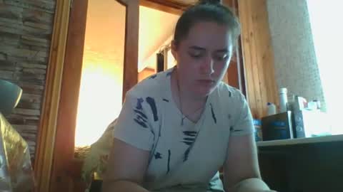 skyressie333 online show from June 27, 11:59 am