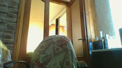 skyressie333 online show from June 27, 12:22 pm
