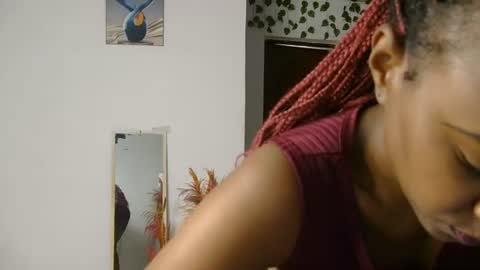 Snapshot of skyy_brown chatting on July 7, 6:47 am Bella online show from July 7, 6:47 am