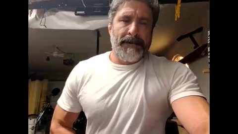 Snapshot of slappysamz chatting on February 22, 11:14 pm slappysamz online show from February 22, 11:14 pm