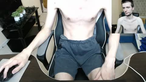 Snapshot of slavaxxx777 chatting on July 4, 8:15 pm Slava GAY. PVT OPEN. online show from July 4, 8:15 pm