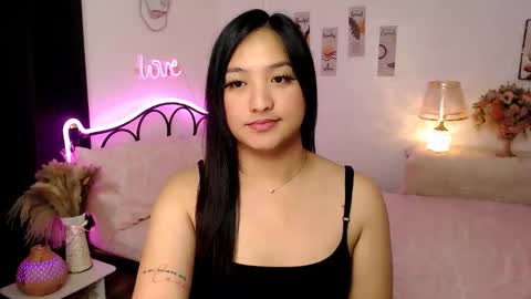 Queen Cyrine online show from October 23, 4:01 am