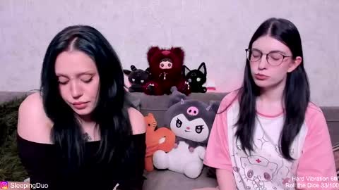 Hi We are Iva and Angela Nice to meet u 3 online show from May 11, 4:04 pm