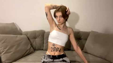 Snapshot of sleepysonya chatting on April 28, 4:45 pm Sofia online show from April 28, 4:45 pm