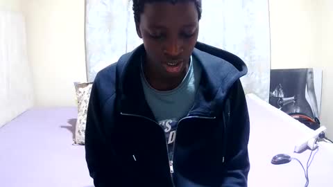Snapshot of slender_sweetbabe chatting on June 1, 4:31 pm slender_sweetbabe online show from June 1, 4:31 pm