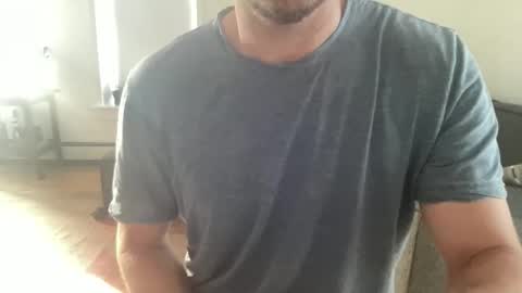 Snapshot of slick_39 chatting on November 11, 1:11 pm slick_39 online show from November 11, 1:11 pm