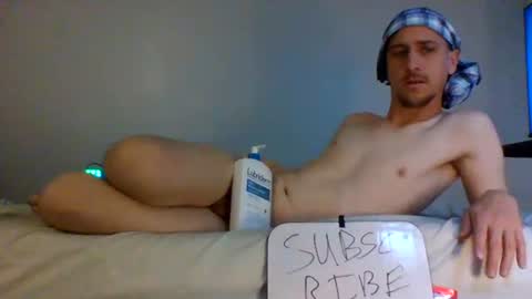 Snapshot of slickdickfreak chatting on December 19, 9:00 pm slickdickfreak online show from December 19, 9:00 pm