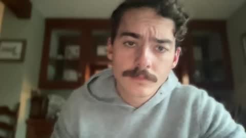 Snapshot of slickmass chatting on December 1, 9:04 pm SlickMass online show from December 1, 9:04 pm