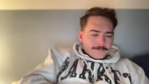 Snapshot of slickmass chatting on January 7, 1:59 am SlickMass online show from January 7, 1:59 am