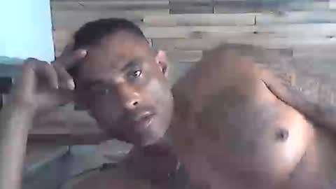 Snapshot of slickstre chatting on June 15, 2:19 pm slickstre online show from June 15, 2:19 pm