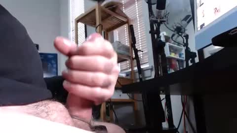 Snapshot of sliderguy699 chatting on January 5, 7:49 pm sliderguy699 online show from January 5, 7:49 pm