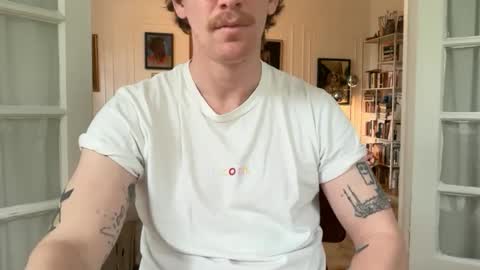 slim_and_thick online show from May 14, 3:52 pm