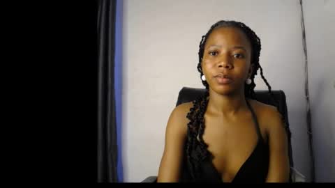 Crystal online show from April 1, 1:52 pm