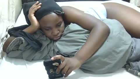 slim_joy online show from February 24, 2:19 am