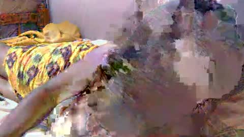 Snapshot of slim_joy chatting on May 5, 6:38 pm slim_joy online show from May 5, 6:38 pm
