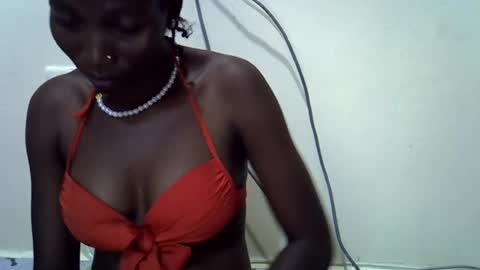 Snapshot of slim_kiteey chatting on June 13, 8:56 am slim_kiteey online show from June 13, 8:56 am