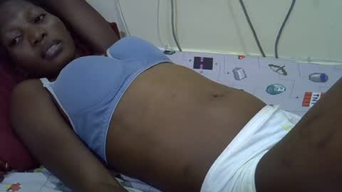 Snapshot of slim_kiteey chatting on June 25, 9:08 pm slim_kiteey online show from June 25, 9:08 pm