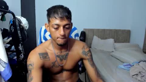 slim_master12 online show from January 5, 9:40 pm