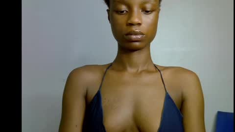 Snapshot of slim_petitqueen chatting on May 16, 5:34 pm Alice online show from May 16, 5:34 pm