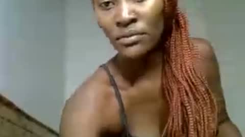 Snapshot of slim_queen254 chatting on July 15, 11:04 am slim_queen254 online show from July 15, 11:04 am