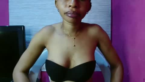 slimass31 online show from May 15, 1:45 am