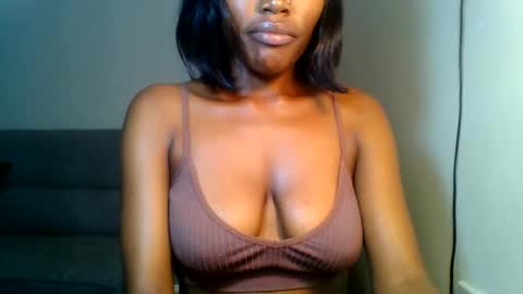 Snapshot of slimebonie chatting on May 3, 10:49 pm purity online show from May 3, 10:49 pm
