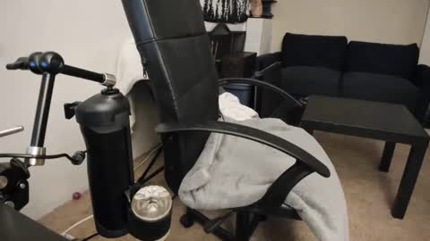 Slimguerrilla online show from December 31, 1:04 am