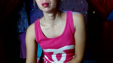 Snapshot of slimlady2023 chatting on December 19, 11:50 am Anna online show from December 19, 11:50 am