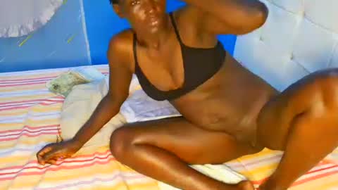 slimyeliza online show from February 7, 2:04 am