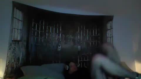 Snapshot of slingrod19 chatting on February 27, 6:52 pm slingrod19 online show from February 27, 6:52 pm